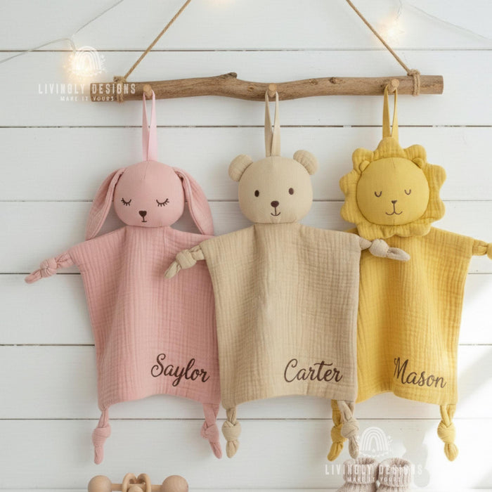 Custom Name Muslin Security Blanket: Embroidered Baby Comfort Toy