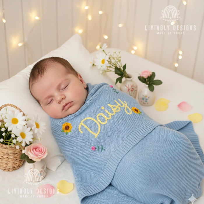 Custom Baby Name Blanket with Pink Daisy Flower Design