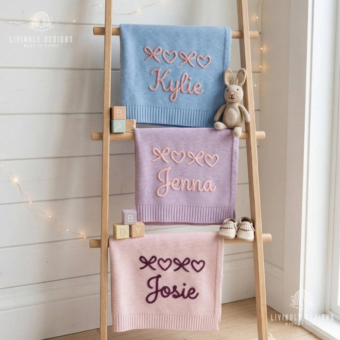 Custom Name Knit Blanket: Cute Bows and Hearts Design with Cozy Personalized Touch