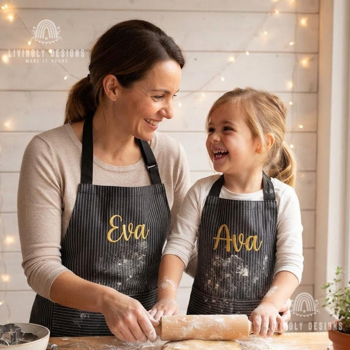 Personalized Mom & Child Apron Set : Matching Family Cooking Aprons