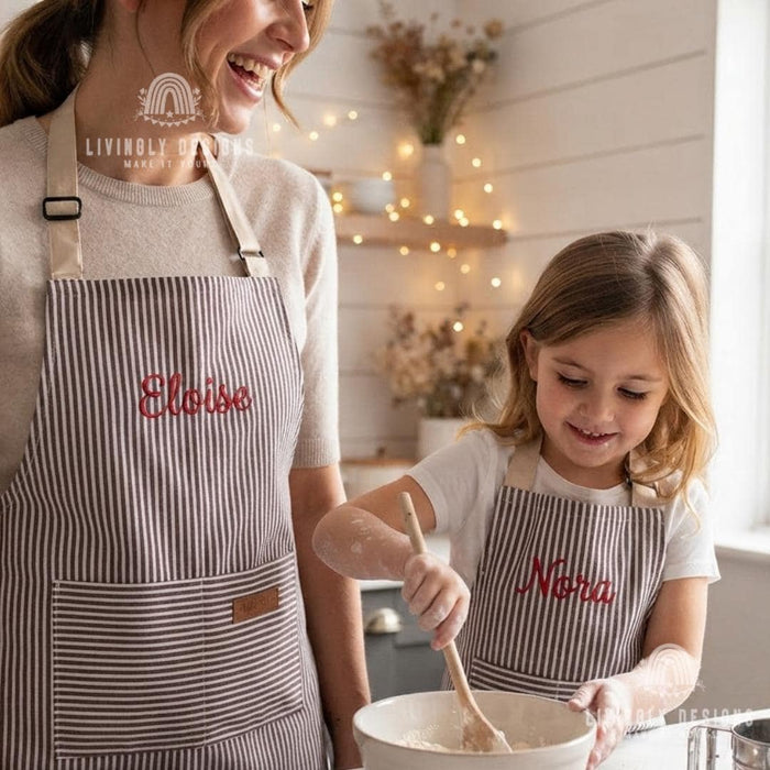 Personalized Mom & Child Apron Set : Matching Family Cooking Aprons