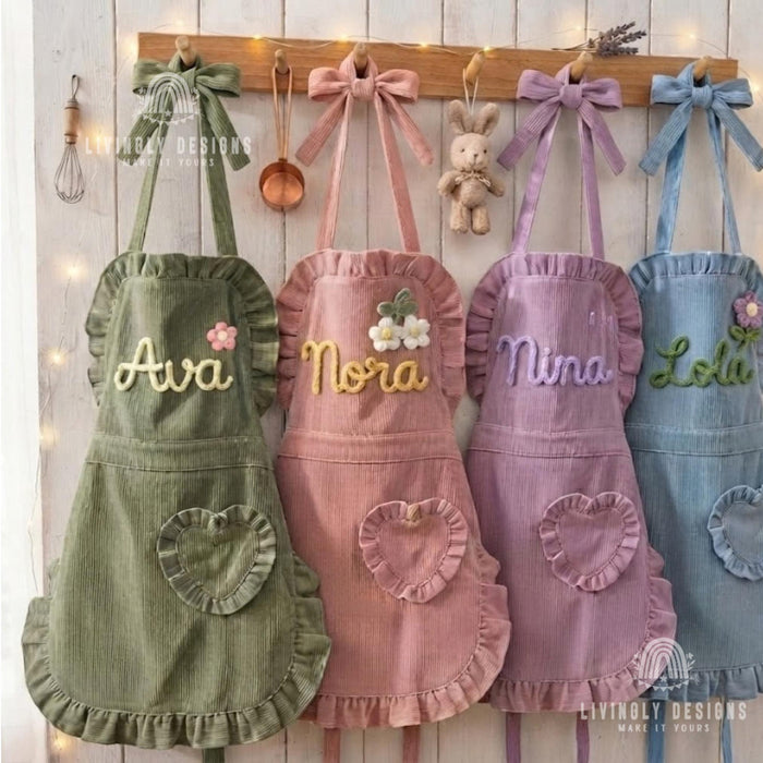 Personalized Ruffle Apron with Name - Christmas Gift for Mom