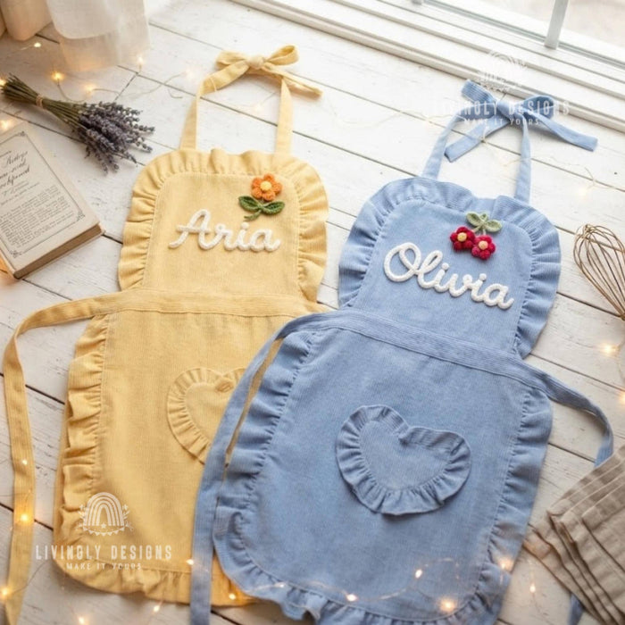 Personalized Ruffle Apron with Name - Christmas Gift for Mom